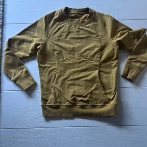 Lululemon size 6 sweatshirt (worn once)